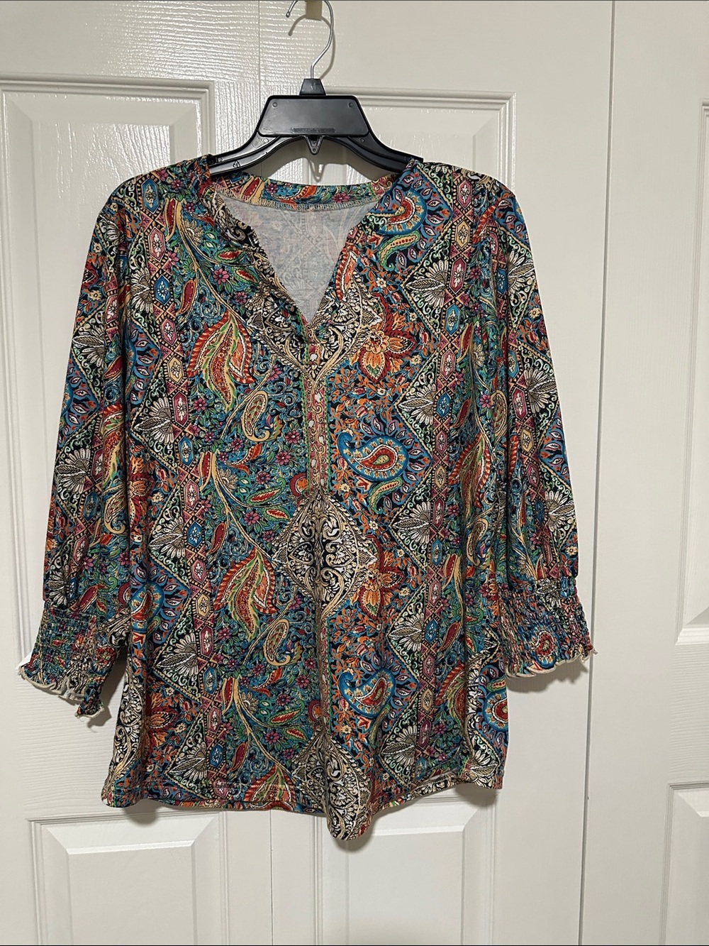Paisley Print V-Neck Tunic Top in Teal Multi